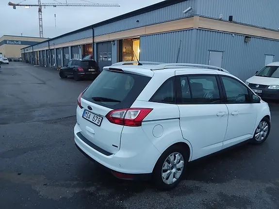 Ford Grand C-Max 2012 photo 3