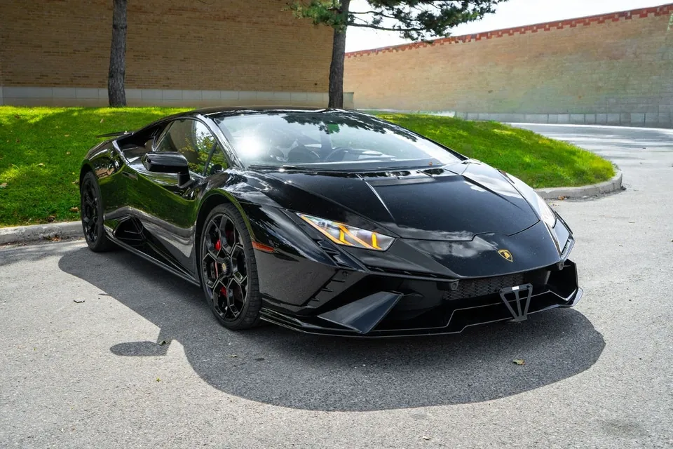 Lamborghini Huracan 2023 photo 3