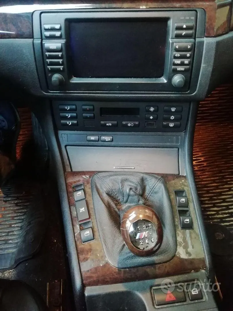 BMW 330Xi 2003 photo 4