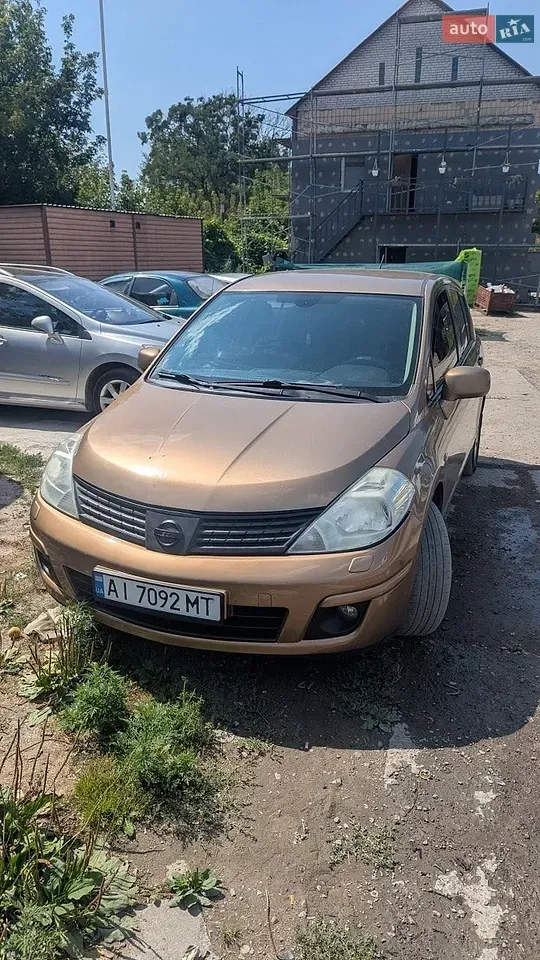 Nissan Tiida 2008 photo 2