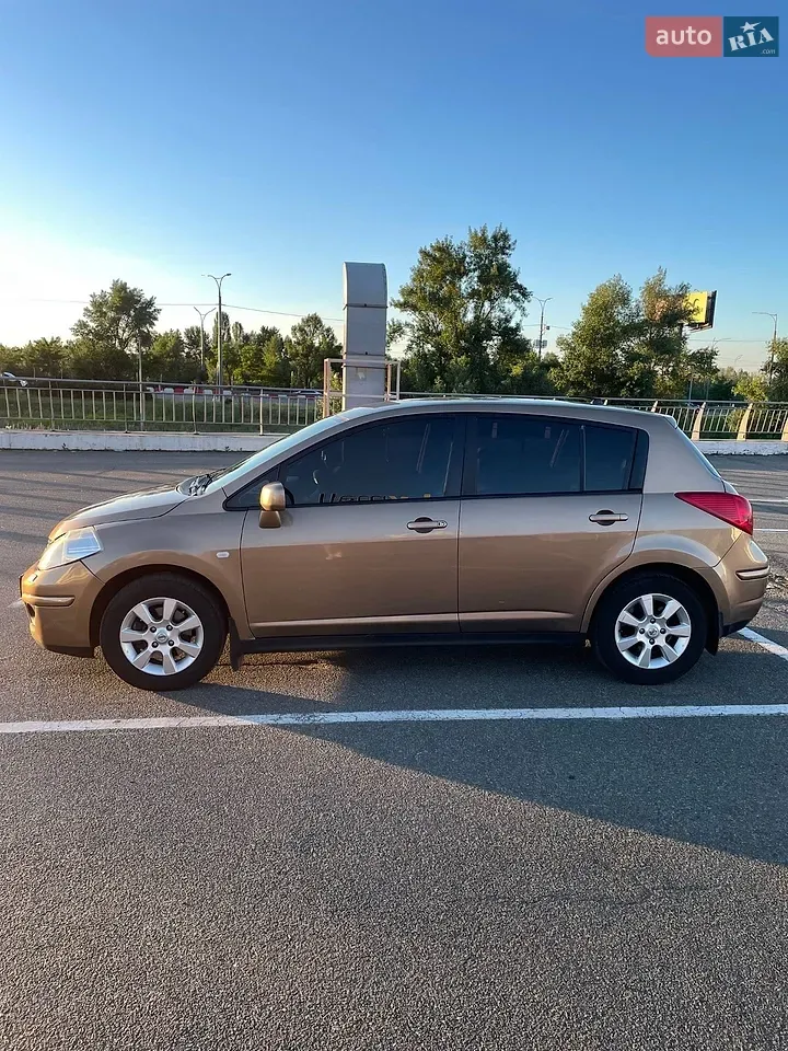 Nissan Tiida 2008 photo 5