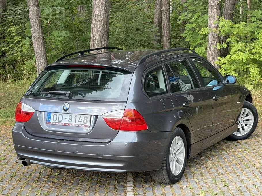 BMW 320 2007 photo 4