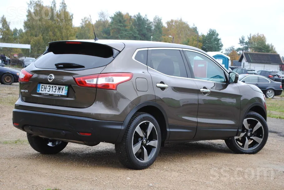 Nissan Qashqai 2016 photo 2
