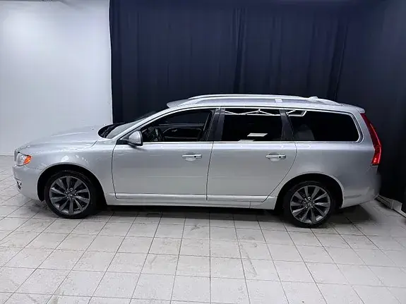 Volvo V70 2014 photo 4