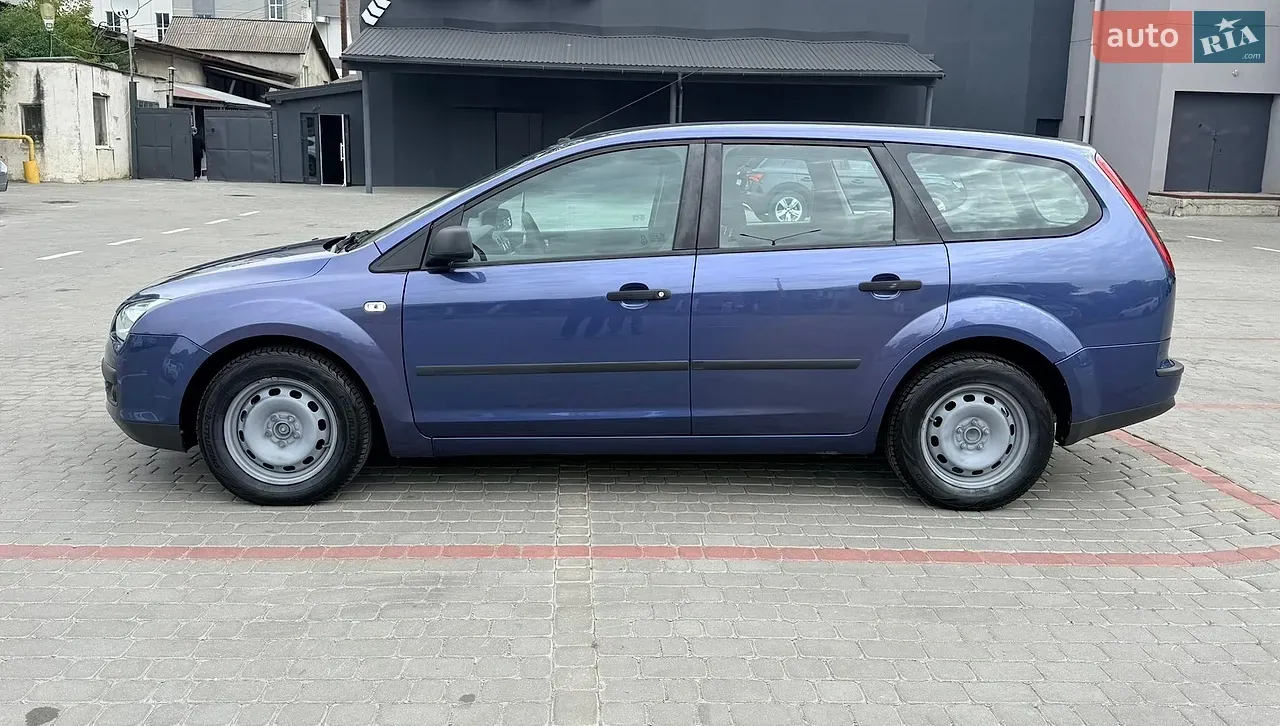 Ford Focus 2005 photo 2