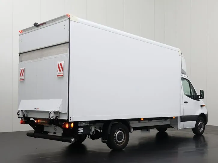 Mercedes-Benz Sprinter 2023 photo 2