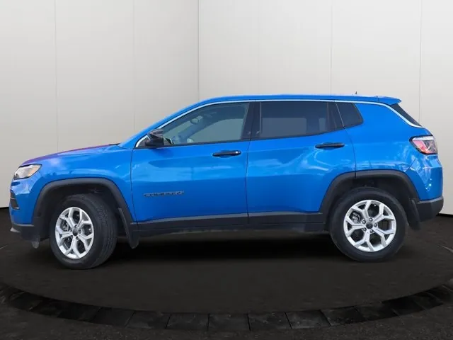 Jeep Compass 2025 photo 2
