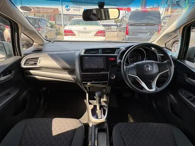 Honda Fit 2015 photo 4
