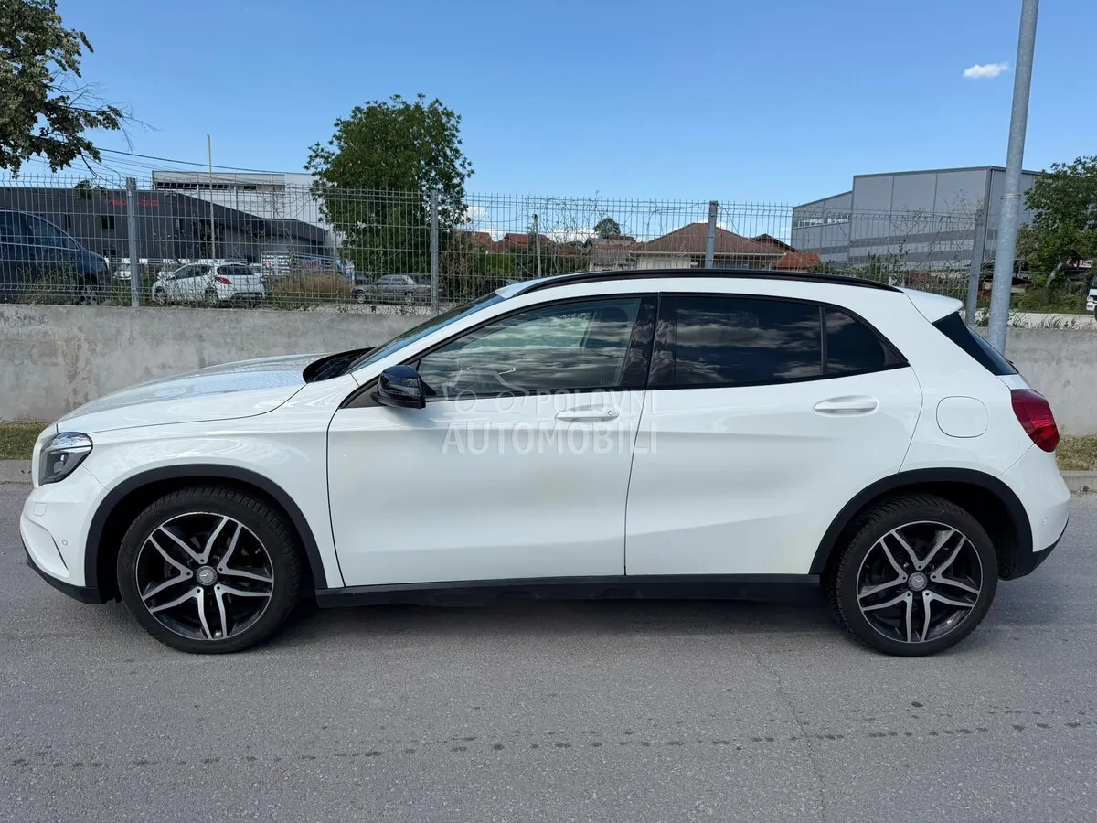 Mercedes-Benz Gla 200 2015 photo 4