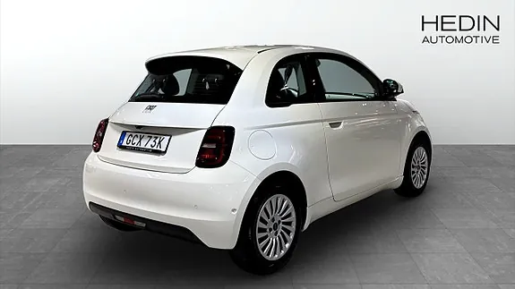 Fiat 500E 2023 photo 2