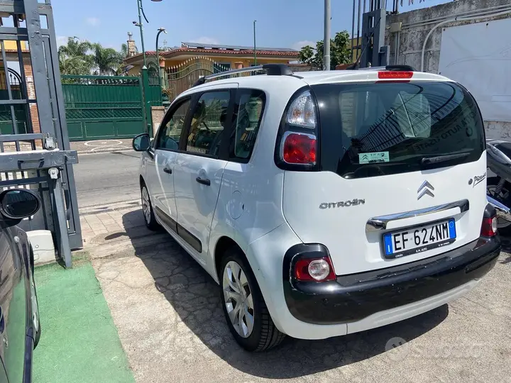 Citroen C3 Picasso 2010 photo 5