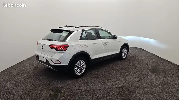 Volkswagen T-Roc 2024 photo 5