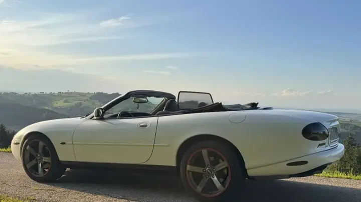 Jaguar Xk8