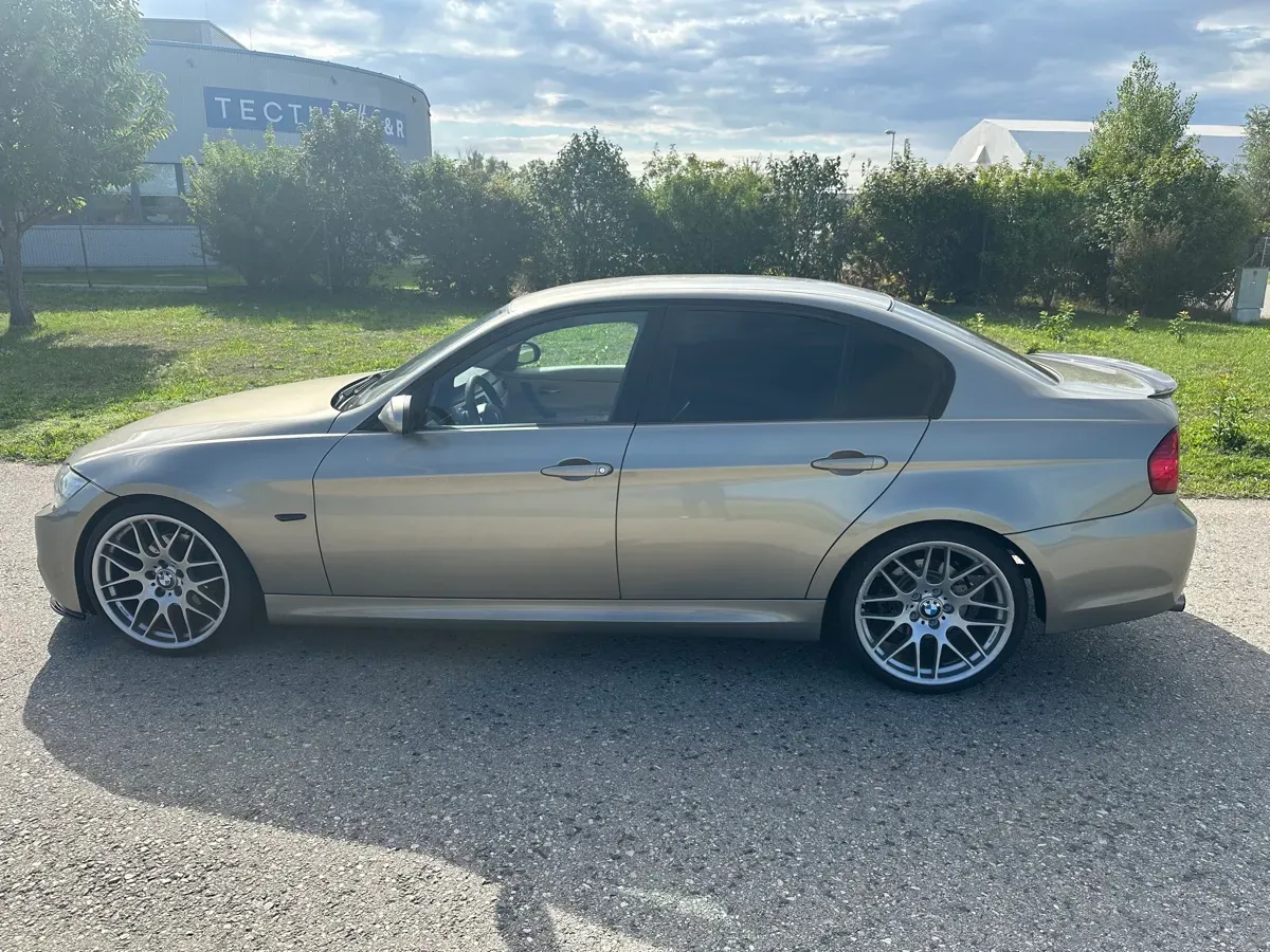 BMW 3 Series 2008 photo 3