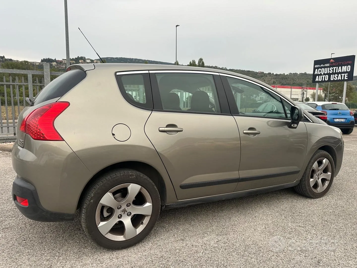 Peugeot 3008 2011 photo 4
