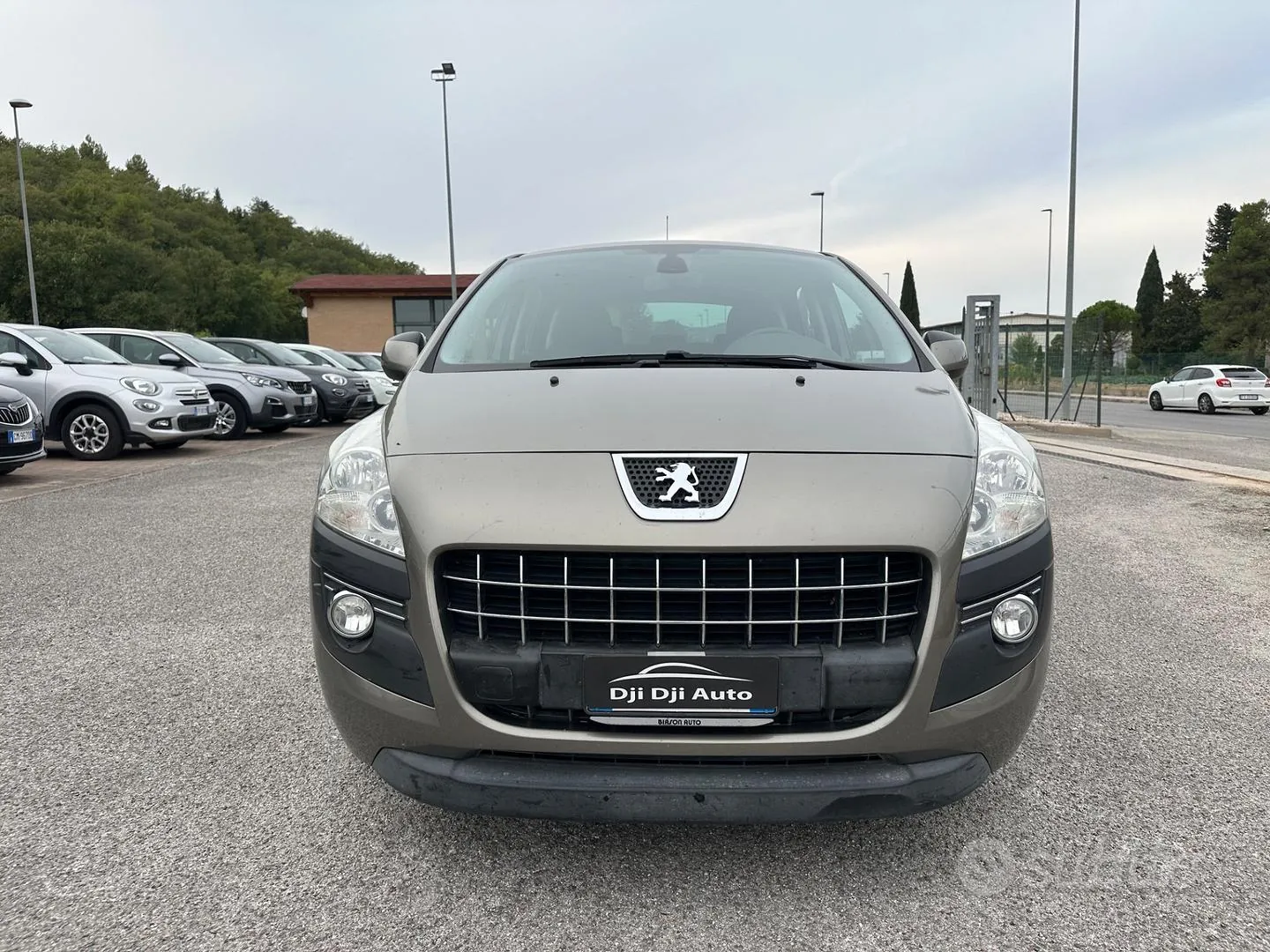 Peugeot 3008 2011 photo 2