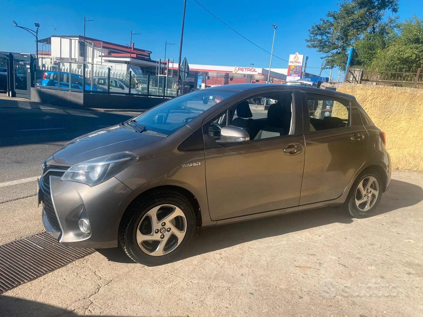 Toyota Yaris 2016 photo 5