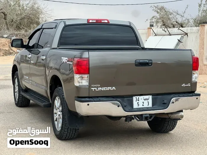 Toyota Tundra 2010 photo 4