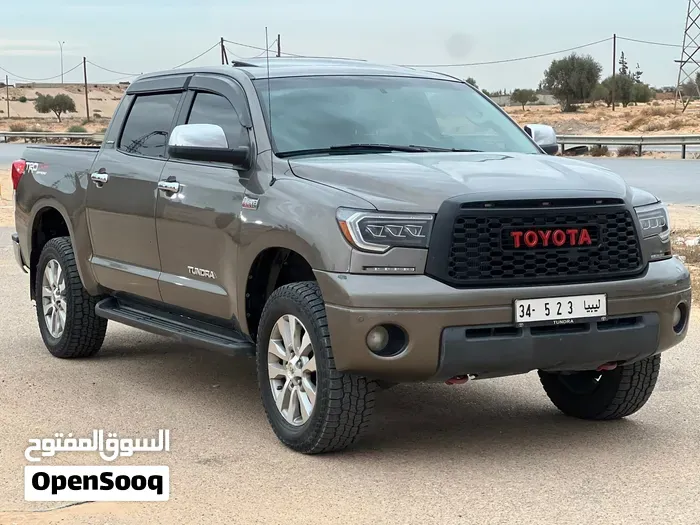Toyota Tundra 2010 photo 3
