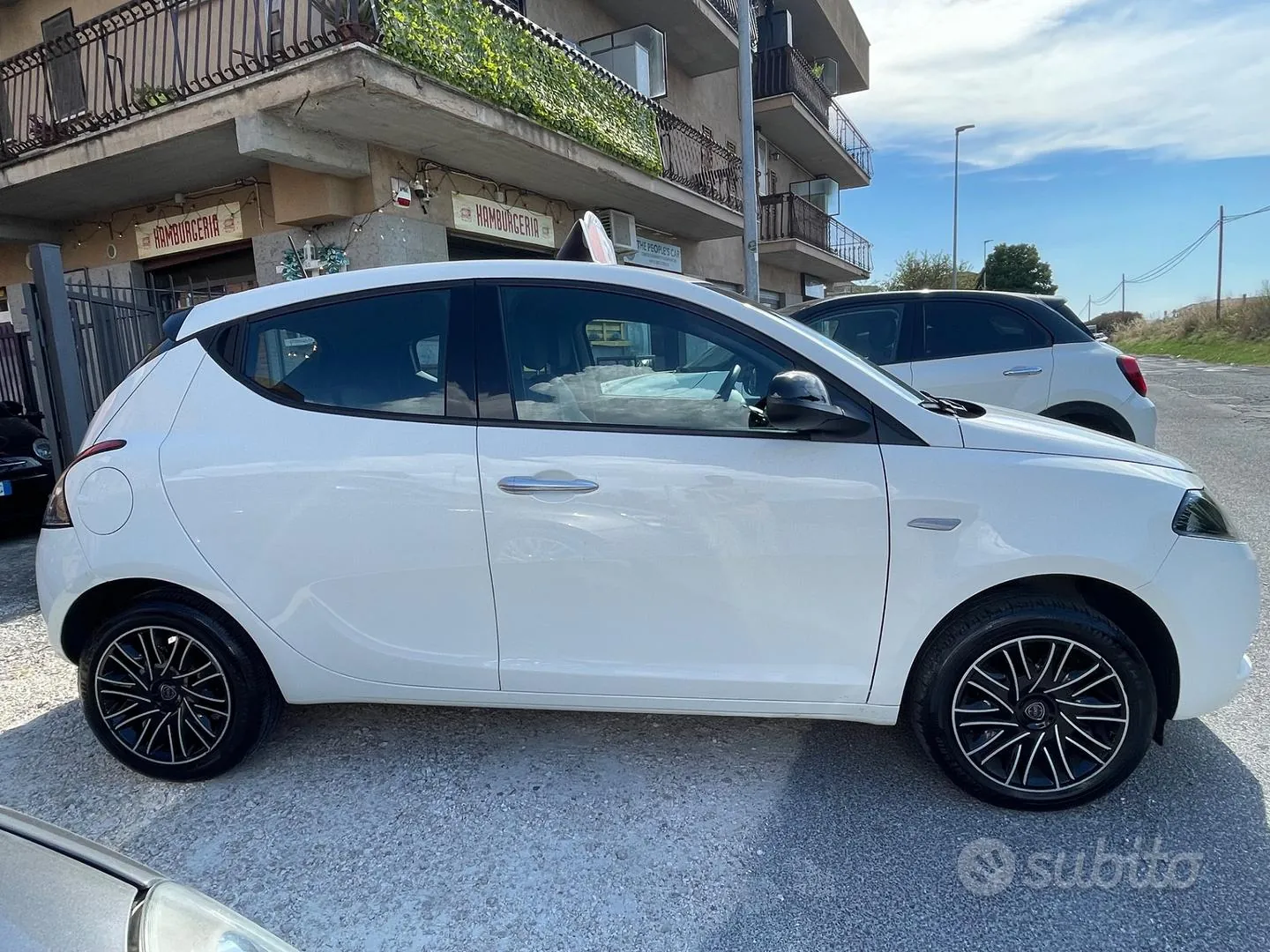 Lancia Ypsilon 2023 photo 4