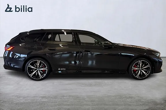 BMW 530E 2026 photo 2