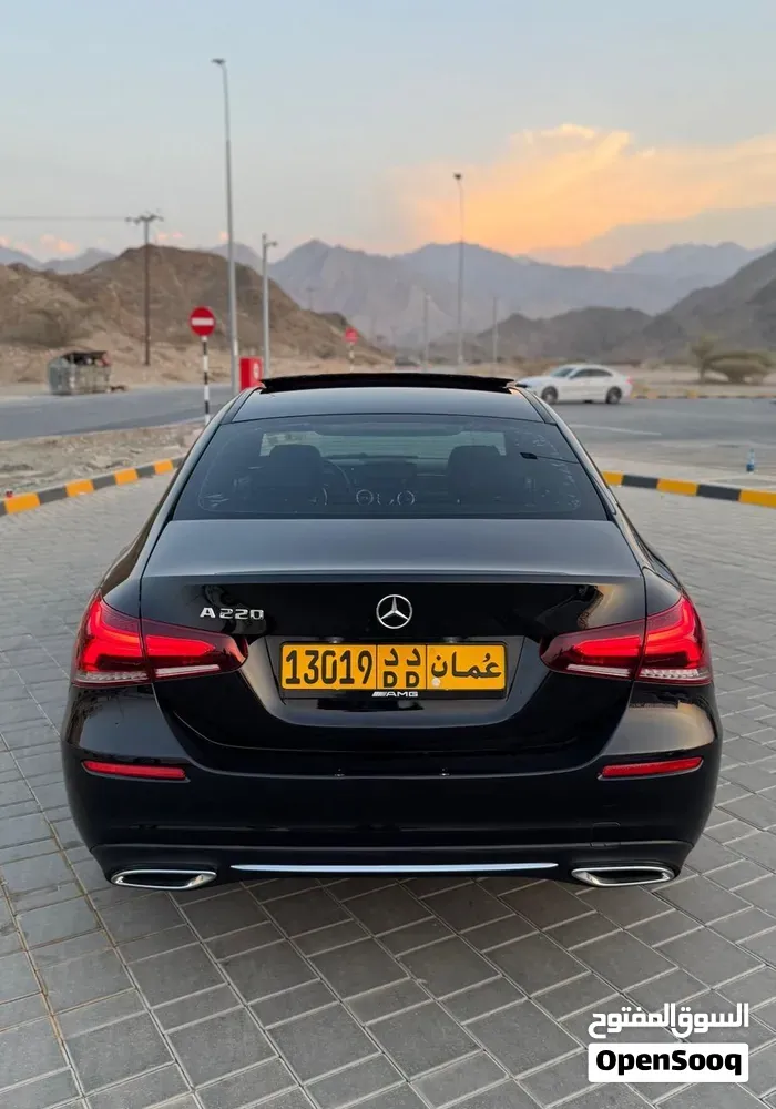 Mercedes-Benz A-Class 2019 photo 2