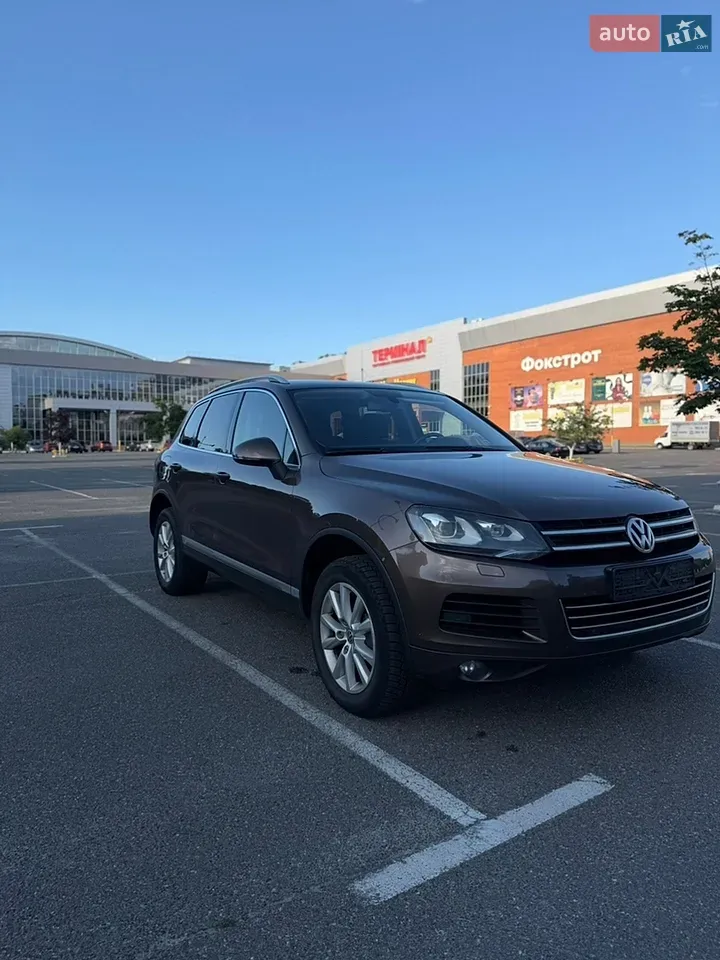 Volkswagen Touareg 2013 photo 3