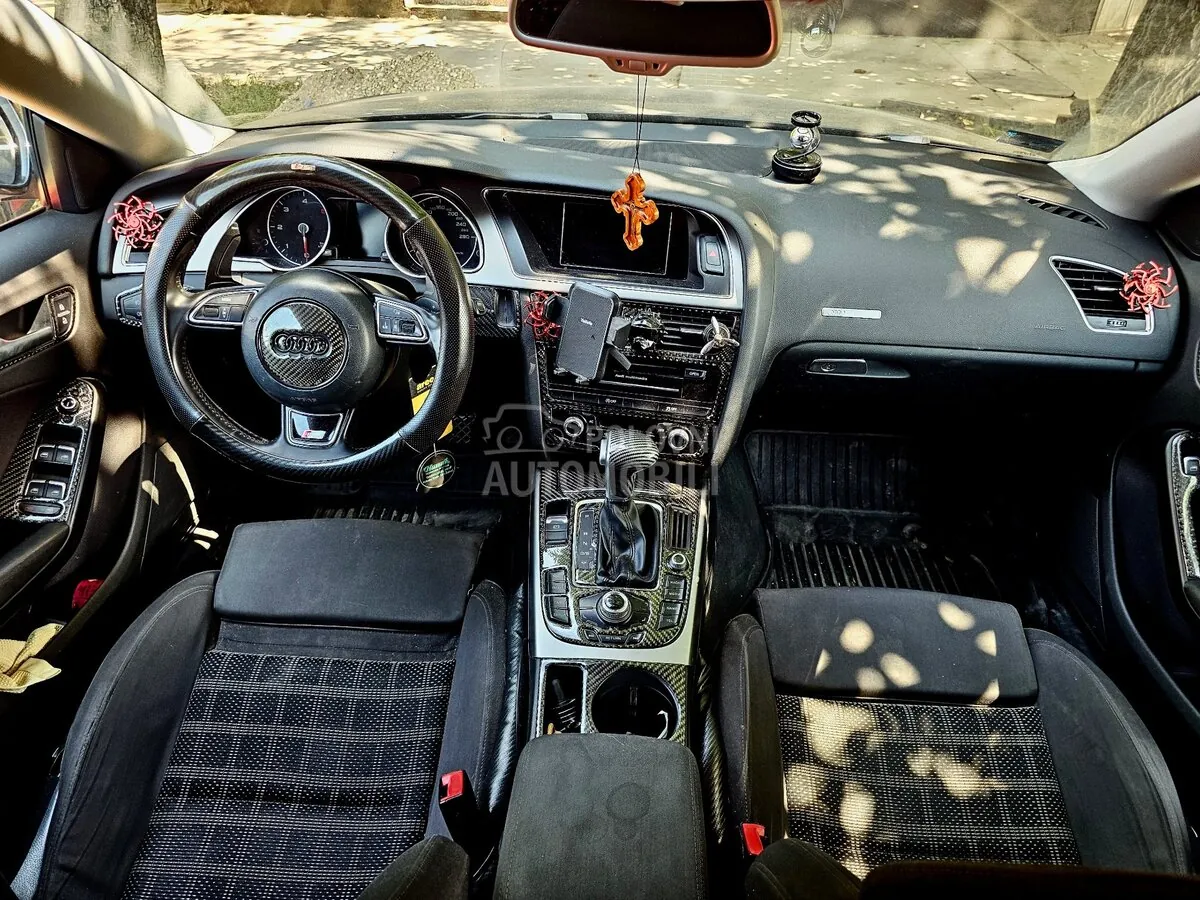 Audi A5 2013 photo 4