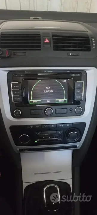 Skoda Octavia 2011 photo 4