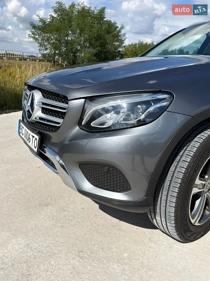Mercedes-Benz Glc-Class 2017 photo 2