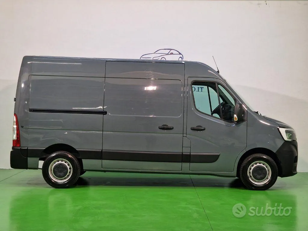 Renault Master 2023 photo 3