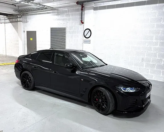 BMW I4 2024 photo 2