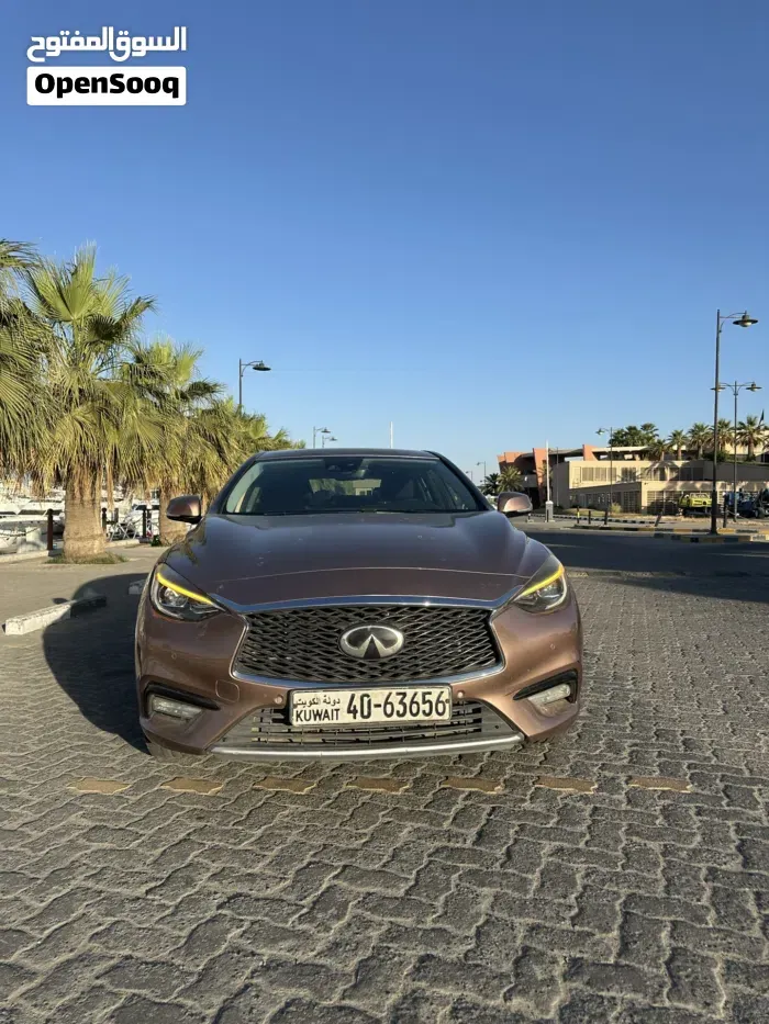 Infiniti Q30 2017 photo 5