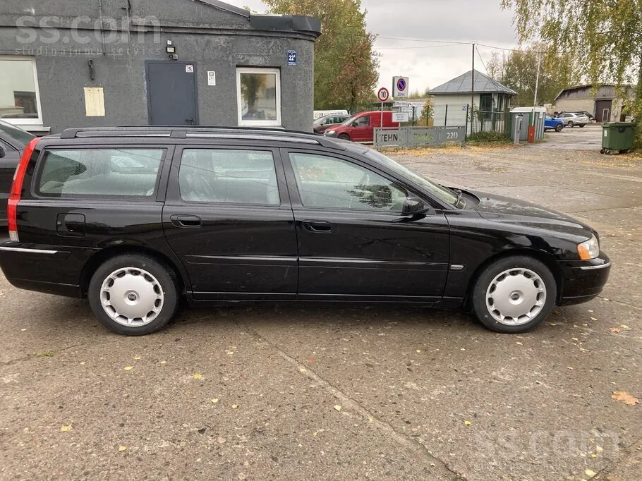 Volvo V70 2005 photo 3