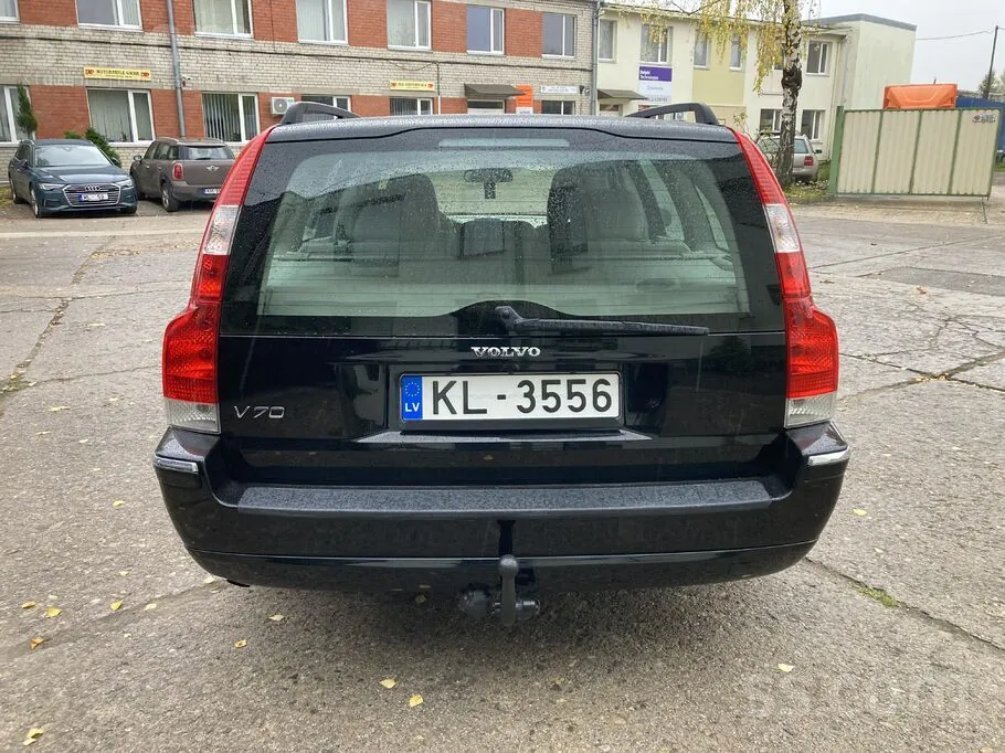 Volvo V70 2005 photo 5
