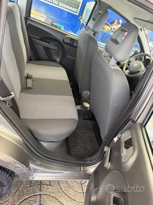 Fiat Panda 2012 photo 5