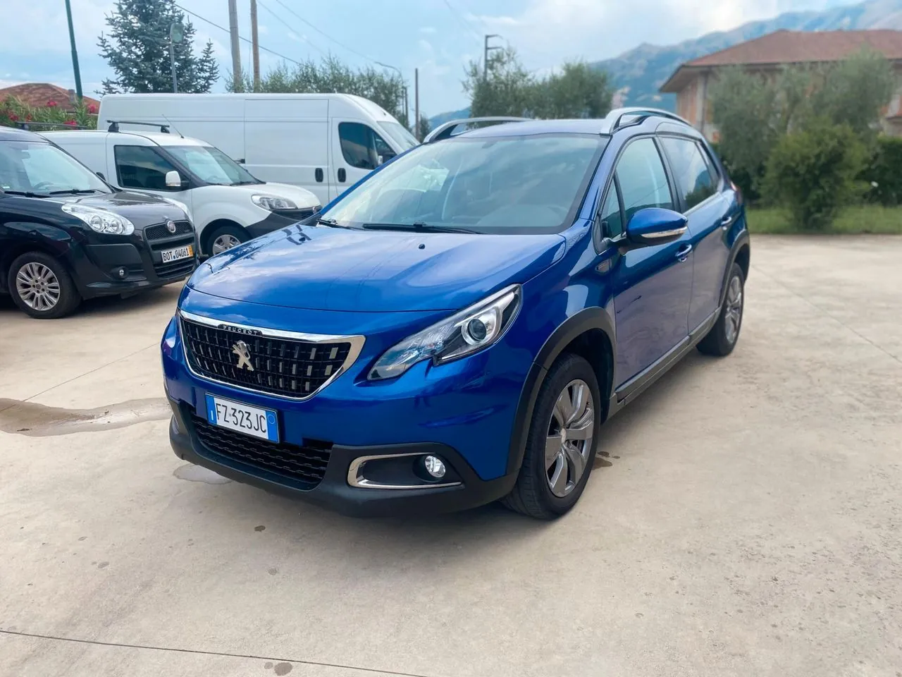 Peugeot 2008 2019 photo 2