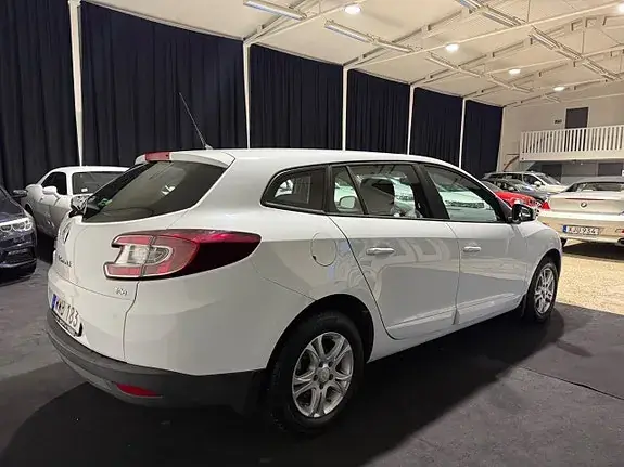 Renault Megane 2015 photo 4