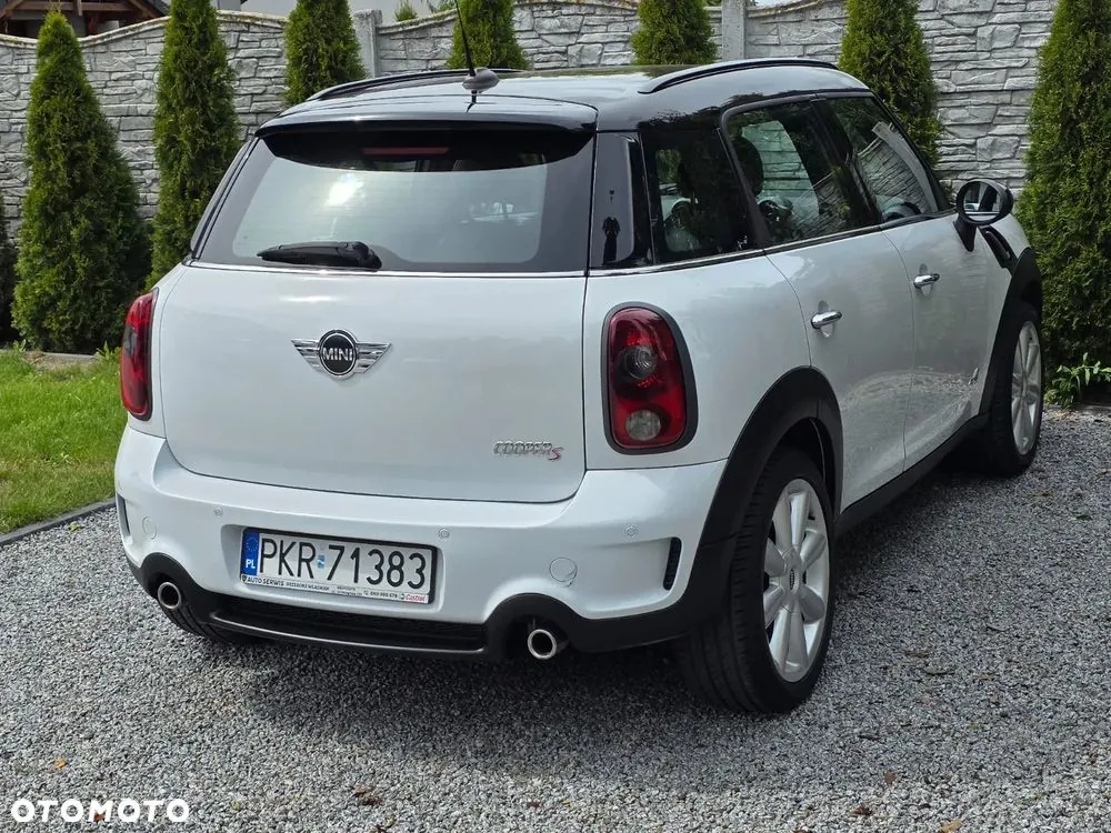 Mini Cooper S 2012 photo 4