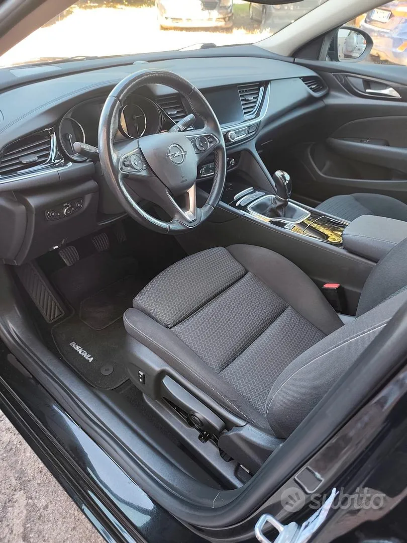 Opel Insignia 2022 photo 4