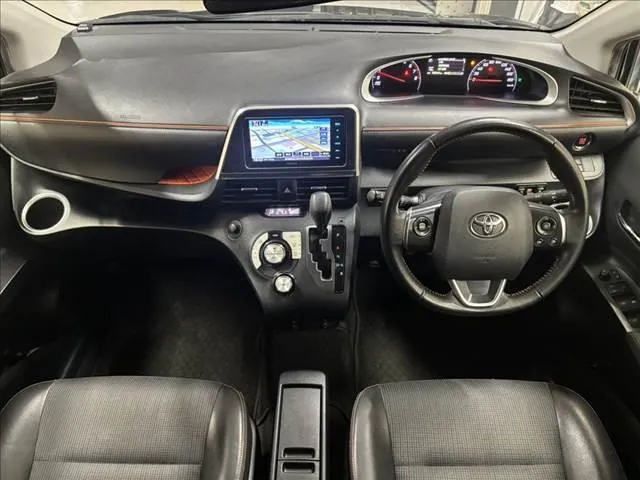 Toyota Sienna 2017 photo 3