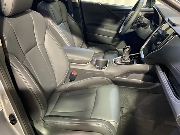 Subaru Outback 2025 photo 3