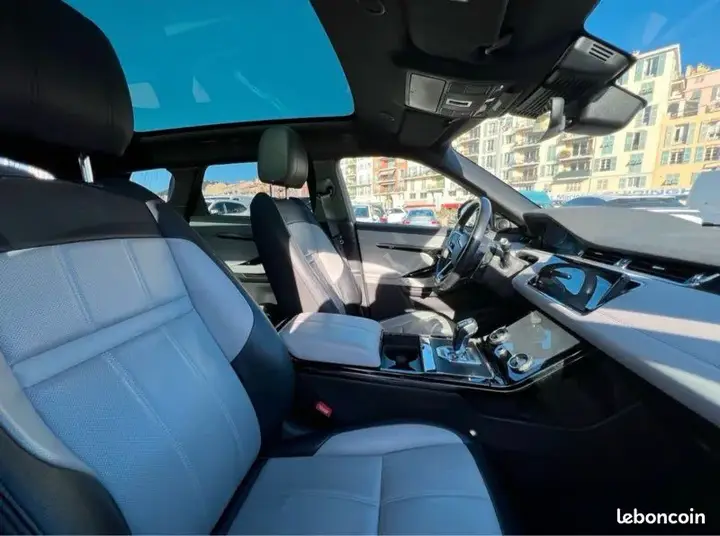 Land Rover Range Rover Evoque 2021 photo 3
