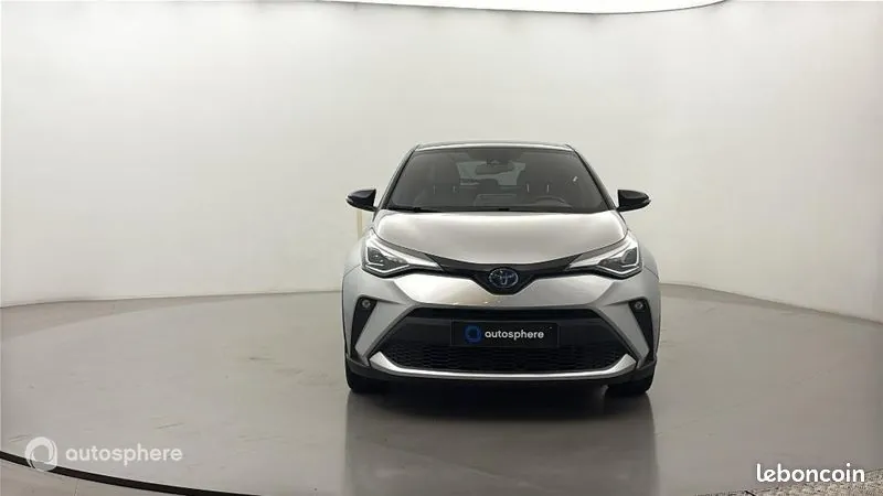 Toyota C-Hr 2022 photo 2