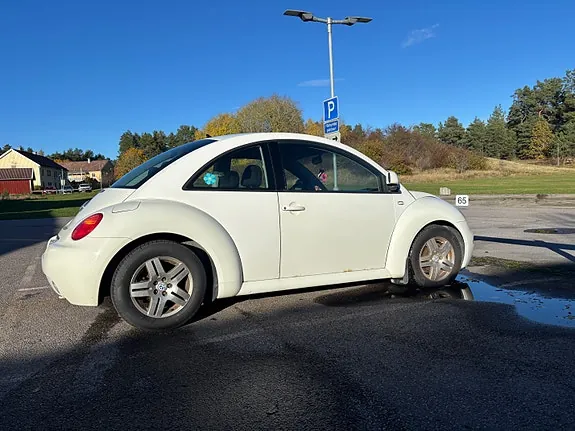 Volkswagen New Beetle