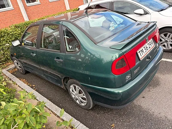 Seat Cordoba 1999 photo 4