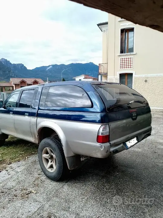 Mitsubishi L200 2004 photo 5