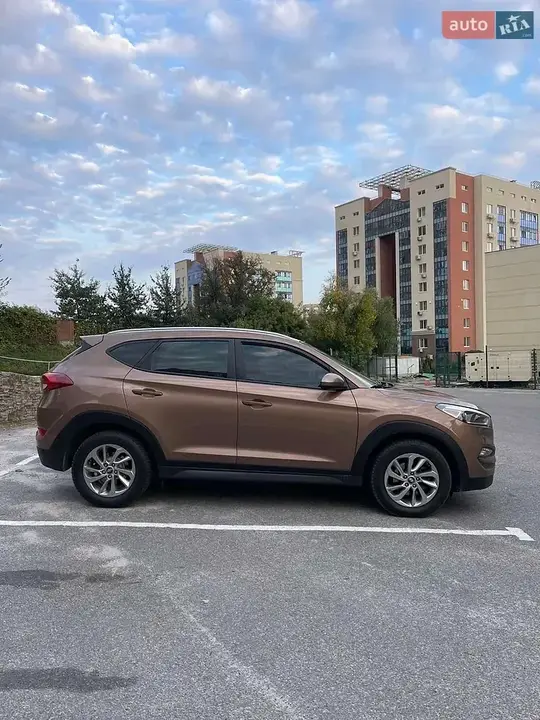 Hyundai Tucson 2015 photo 4