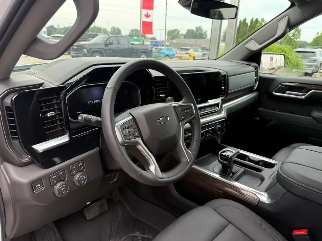 Chevrolet Silverado 1500 2026 photo 4