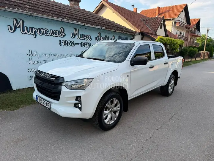 Isuzu D-Max